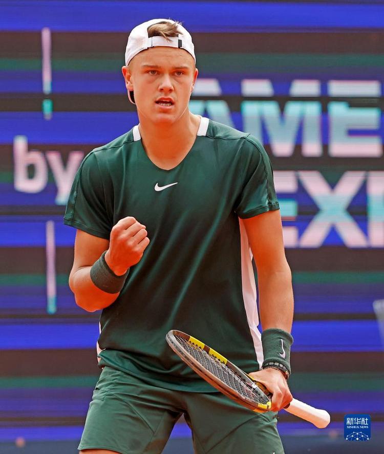 机打出名堂 机打出名堂