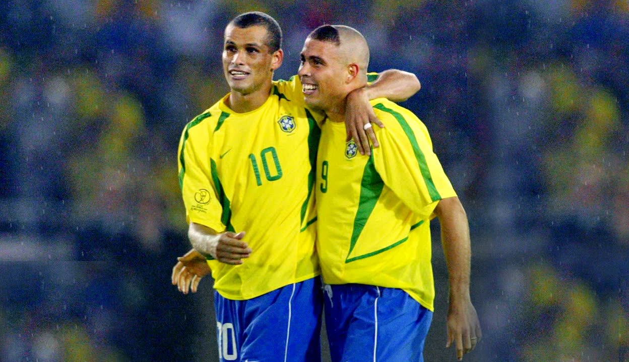 球队吸引顶 球队吸引顶